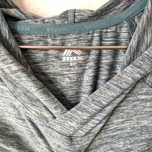 RBX Long Sleeve Athletic Hooded Shirt - Picture 4 of 4